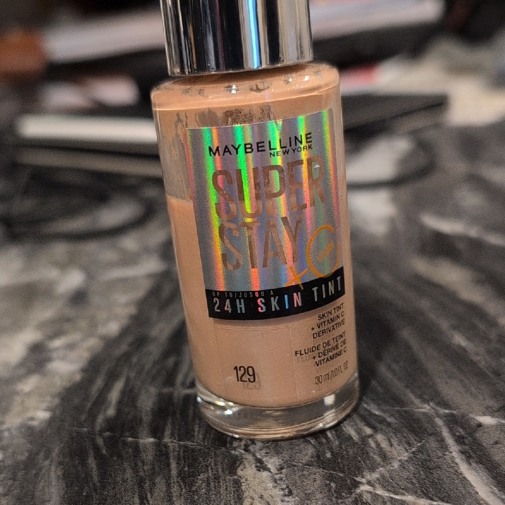 Maybelline Super Stay 24H Skin Tint - Warm Beige